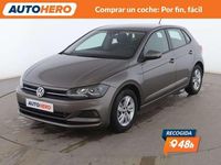 Usado VW Polo Advance 95 CV (69 kW) 2020 Gris Utilitario
