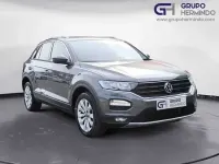 Usado VW T-Roc Advance 150 CV (110 kW) 2021 Gris SUV