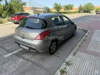 Usado Peugeot 308 Sportium 120 CV (88 kW) 2011 Beige Berlina