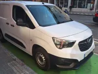 Usado Opel Combo S 99 CV (72 kW) 2022 Blanco Monovolumen
