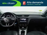 Usado Skoda Octavia Ambition 116 CV (85 kW) 2019 Gris Utilitario