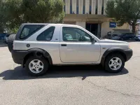 Usado Land Rover Freelander 120 CV (88 kW) 2000 Gris / plata SUV