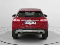 Usado Mercedes GLA180 Urban 122 CV (89 kW) 2019 Rojo SUV