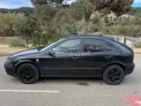 Usado Seat Leon Stella 90 CV (66 kW) 2004 Negro Utilitario