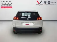 Usado Peugeot 3008 Active 131 CV (96 kW) 2022 Blanco SUV