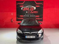 Usado Opel Astra Cosmo 110 CV (80 kW) 2010 Negro Berlina