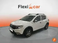 Usado Dacia Sandero Comfort 90 CV (66 kW) 2019 Blanco Berlina