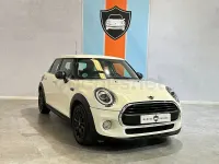 Usado Mini ONE 102 CV (75 kW) 2019 Blanco Utilitario