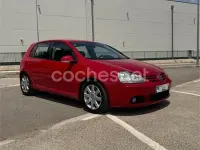 Usado VW Golf V GT 105 CV (77 kW) 2007 Rojo Berlina