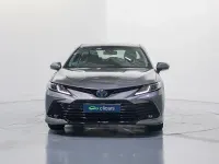 Usado Toyota Camry Advance 218 CV (160 kW) 2022 Gris / plata Berlina