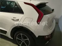 Usado Kia Niro 141 CV (103 kW) 2023 Blanco SUV