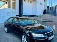 Usado Hyundai Sonata Style 140 CV (102 kW) 2008 Negro Berlina