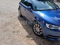 Usado Audi A3 Attraction 110 CV (80 kW) 2014 Azul Berlina