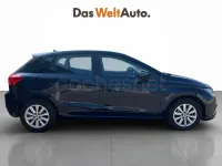 Usado Seat Ibiza Style 110 CV (80 kW) 2022 Azul Utilitario