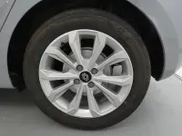 Nuevo Renault Clio V Evolution 94 CV (69 kW) 2026 Gris Berlina