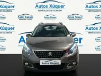 Usado Peugeot 2008 Signature Sky 99 CV (72 kW) 2019 Gris SUV