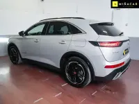 Usado DS Automobiles DS7 Crossback Performance 226 CV (166 kW) 2021 Gris plata SUV