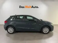 Usado Seat Ibiza Style 80 CV (58 kW) 2024 Gris Utilitario