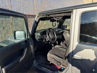 Usado Jeep Wrangler Unlimited Rubicon 200 CV (147 kW) 2017 Gris / plata SUV