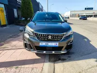 Usado Peugeot 5008 Allure 130 CV (95 kW) 2020 Verde SUV