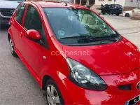 Używany Toyota Aygo 68 KM (50 kW) 2007 Czerwony Hatchback