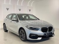 Usado BMW 118 Comfort Edition 150 CV (110 kW) 2020 Gris / plata Utilitario
