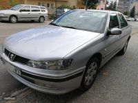 Usado Peugeot 406 110 CV (80 kW) 1999 Plateado Berlina