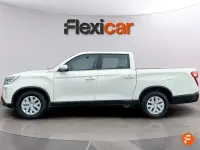 Usado SsangYong Musso 203 CV (149 kW) 2023 Blanco Pickup/Camioneta