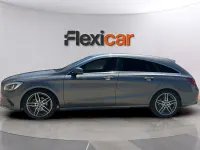 Usado Mercedes CLA180 Shooting Brake 136 CV (100 kW) 2019 Gris Familiar