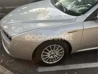 Usado Alfa Romeo 159 Distinctive 150 CV (110 kW) 2006 Gris / plata Berlina