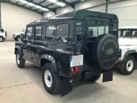 Begagnad Land Rover Defender 122 HK (89 kW) 2014 Grön SUV