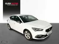 Usado Seat Leon FR 130 CV (95 kW) 2023 Blanco Berlina