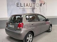 Usado Chevrolet Kalos SX 94 CV (69 kW) 2006 Beige Berlina