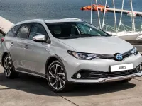 Usado Toyota Auris Touring Sports 136 CV (100 kW) 2016 Azul Familiar
