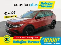 Usado VW Tiguan Sportline 150 CV (110 kW) 2023 Rojo SUV