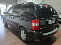 Usado Kia Carnival 185 CV (136 kW) 2010 Negro Monovolumen