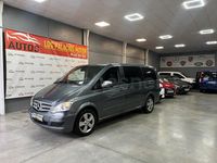 Usado Mercedes Viano Avantgarde 224 CV (164 kW) 2014 Gris / plata Monovolumen