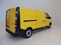 Usado Renault Trafic 95 CV (69 kW) 2020 Amarillo Monovolumen
