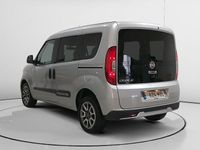 Usado Fiat Doblò Trekking 120 CV (88 kW) 2022 Gris Monovolumen