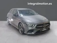 Usado Mercedes A180 115 CV (84 kW) 2021 Gris Berlina