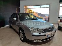 Usado Ford Mondeo Ambiente 115 CV (84 kW) 2005 Gris / plata Berlina