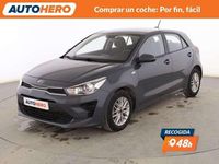 Usado Kia Rio 84 CV (61 kW) 2020 Gris Utilitario