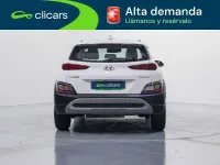 Usado Hyundai Kona 120 CV (88 kW) 2022 Blanco SUV
