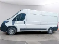 Usado Peugeot Boxer S 140 CV (102 kW) 2023 Blanco Van