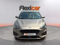 Usado Ford Focus Active 125 CV (91 kW) 2019 Gris Berlina