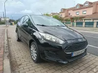 Usado Ford Fiesta Trend 75 CV (55 kW) 2013 Negro Berlina