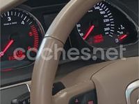 Usado Audi A6 225 CV (165 kW) 2004 Gris / plata Berlina