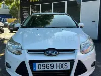 Usado Ford Focus 125 CV (91 kW) 2014 Blanco Berlina