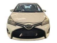 Usado Toyota Yaris Active 99 CV (72 kW) 2017 Blanco Berlina
