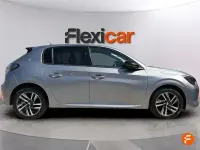 Usado Peugeot 208 Allure 100 CV (73 kW) 2023 Gris Utilitario